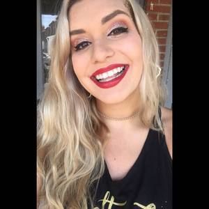 Meet your Posher, Lindsey